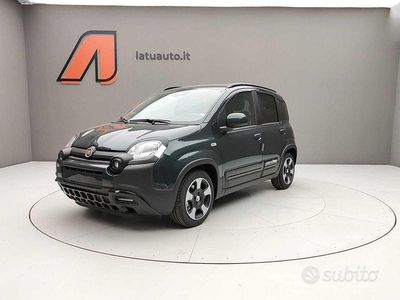 Begagnad Fiat Panda Cross 70 HK (51 kW) 2025 Grön Halvkombi