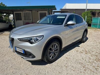 Usata Alfa Romeo Stelvio Business 160 CV (117 kW) 2021 Grigio SUV