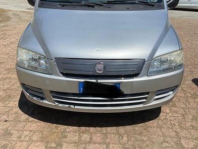 Usata Fiat Multipla 103 CV (75 kW) 2008 Grigio Monovolume