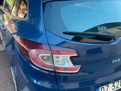 Usata Renault Mégane GrandTour 90 CV (66 kW) 2010 Bluazzurro Station wagon