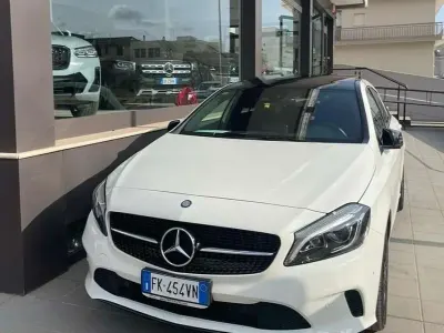 Usata Mercedes A200 Edition 136 CV (100 kW) 2017 Utilitaria