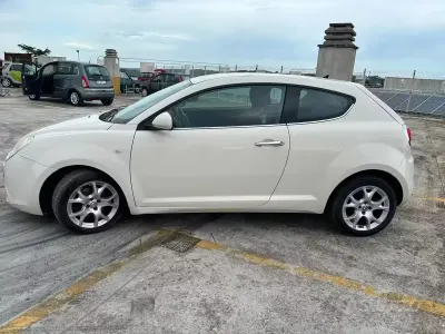 Usata Alfa Romeo MiTo 95 CV (69 kW) 2010 Bianco Utilitaria