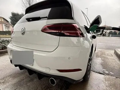 Usata VW Golf VIII GTI 245 CV (180 kW) 2020 Bianco Berlina