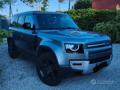 Usata Land Rover Defender 179 CV (131 kW) 2021 SUV