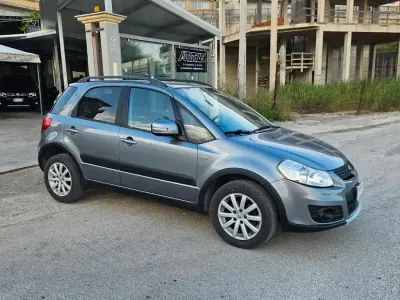 Second-hand Suzuki SX4 GLX 135 CP (99 kW) 2012 Argintiu SUV