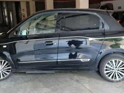 Usata Renault Twingo Techno 30 kW (42 CV) 2024 Nero Utilitaria