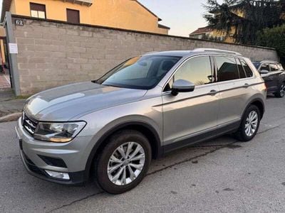 Usata VW Tiguan Business 125 CV (91 kW) 2016 Grigio SUV