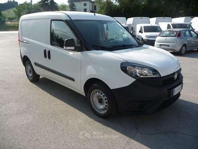 Usata Fiat Doblò 95 CV (69 kW) 2020 Bianco Monovolume