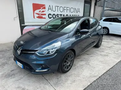 Usata Renault Clio IV 75 CV (55 kW) 2018 Blu Berlina