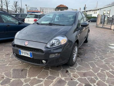 usata Fiat Punto 1.2 8V 5 porte Young NEOPATENTATI