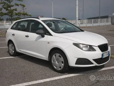 Usata Seat Ibiza ST 85 CV (62 kW) 2011 Bianco Station wagon