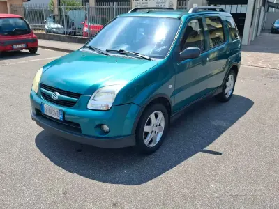 Usata Suzuki Ignis 94 CV (69 kW) 2004 Verde Utilitaria