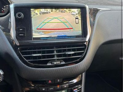 Usata Peugeot 208 Allure 102 CV (75 kW) 2019 Nero Utilitaria