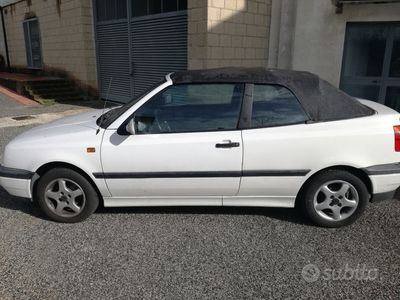 usata VW Golf Cabriolet Golf Cabriolet 1.8/90 CV cat Basic