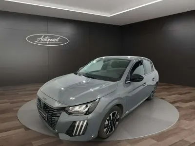 Usata Peugeot 208 Allure 101 CV (74 kW) 2025 Grigio Utilitaria