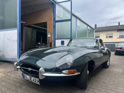 Usata Jaguar E-Type 269 CV (197 kW) 1966 Verde Coupé