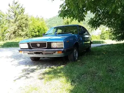 Usata Lancia 2000 115 CV (84 kW) 1980 Berlina