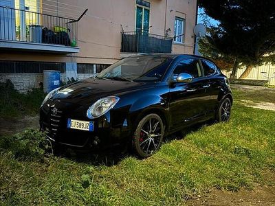 Usata Alfa Romeo MiTo Distinctive 105 CV (77 kW) 2011 Nero Utilitaria