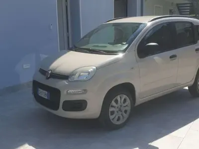 Usata Fiat Panda Classica 77 CV (56 kW) 2013 Utilitaria