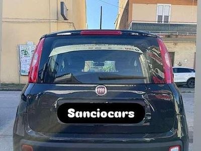 Usata Fiat Panda Connect 69 CV (50 kW) 2020 Nero Utilitaria