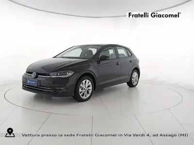 Käytetty VW Polo Style 95 HP (69 kW) 2025 Musta Viistoperä