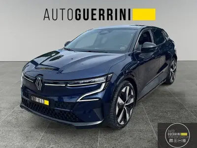 Käytetty Renault Megane E-Tech Techno 160 kW (218 HP) 2023 Sininen Viistoperä