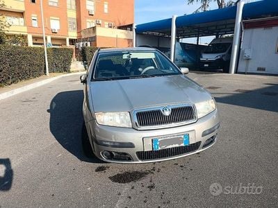 Usata Skoda Fabia 64 CV (47 kW) 2007 Grigio Station wagon
