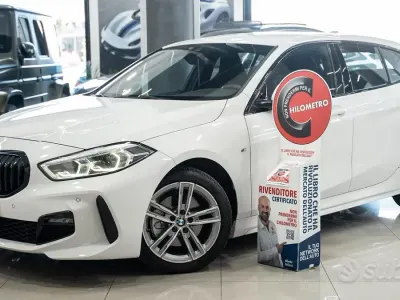 Usata BMW 118 M Sport 150 CV (110 kW) 2021 Bianco perlato mettallizzato Utilitaria
