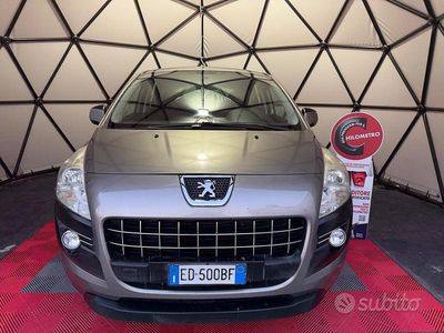 Usata Peugeot 3008 Premium 110 CV (80 kW) 2010 Marrone Station wagon