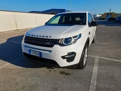 Usata Land Rover Discovery Sport Pure 150 CV (110 kW) 2016 Bianco SUV