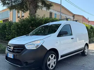 Usata Dacia Dokker 82 CV (60 kW) 2014 Monovolume