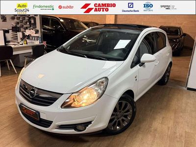 Usata Opel Corsa 86 CV (63 kW) 2010 Bianco Utilitaria
