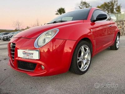 Begagnad Alfa Romeo MiTo Distinctive 120 HK (88 kW) 2008 Röd Halvkombi