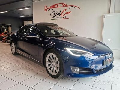 Usata Tesla Model S 158 kW (215 CV) 2016 Blu Utilitaria