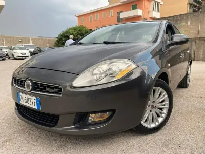 Usata Fiat Bravo Emotion 120 CV (88 kW) 2009 Grigio Utilitaria