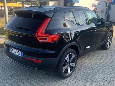 Usata Volvo XC40 Core 169 kW (231 CV) 2023 Nero SUV