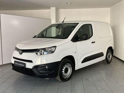 Bianco Usata 2020 Toyota Proace City City Monovolume | 14.500 € (Molto cara)