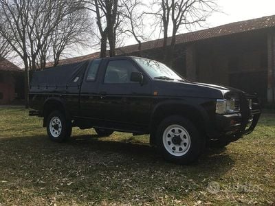 Usata Nissan King 80 CV (58 kW) 1998 Pick-up