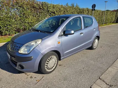 Usata Nissan Pixo 68 CV (50 kW) 2009 Blu Utilitaria