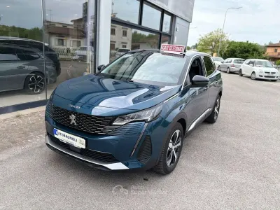 Gebraucht Peugeot 3008 Allure 131 PS (96 kW) 2023 Blau SUV
