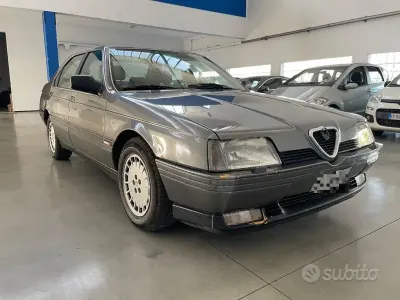 Usata Alfa Romeo 164 204 CV (150 kW) 1991 Grigio scuro pastello Berlina