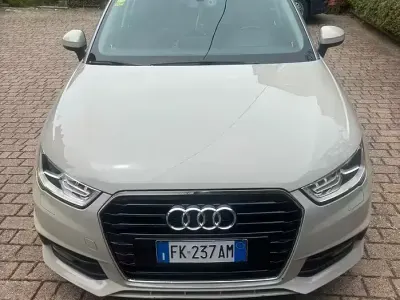 Usata Audi A1 S-Line 82 CV (60 kW) 2017 Grigio Utilitaria
