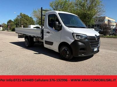 Usata Renault Master 145 CV (106 kW) 2023 Bianco Monovolume