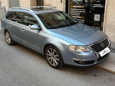 Usata VW Passat Highline 140 CV (102 kW) 2008 Grigio Station wagon