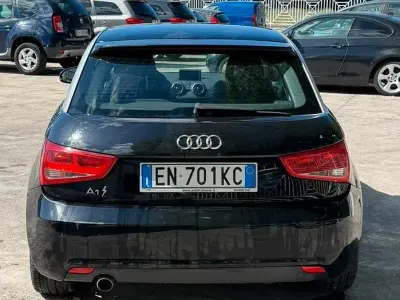 Käytetty Audi A1 105 HP (77 kW) 2012 Viistoperä