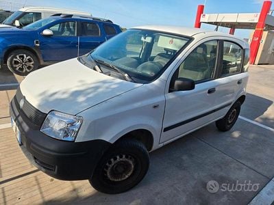 Usata Fiat Panda 4x4 69 CV (50 kW) 2006 Bianco Utilitaria