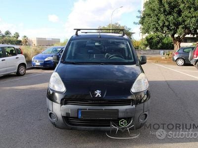 Usata Peugeot Partner 90 CV (66 kW) 2014 Nero Monovolume