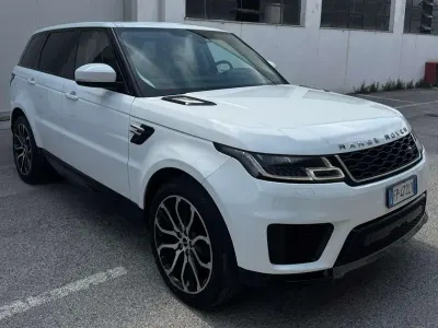 Usata Land Rover Range Rover Sport HSE Dynamic 249 CV (183 kW) 2018 Bianco SUV