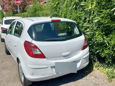 Usata Opel Corsa 80 CV (58 kW) 2009 Bianco Utilitaria