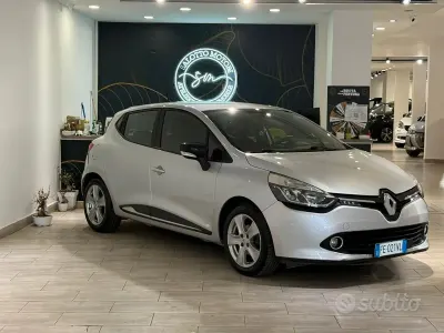 Usata Renault Clio IV 73 CV (53 kW) 2016 Grigio Berlina
